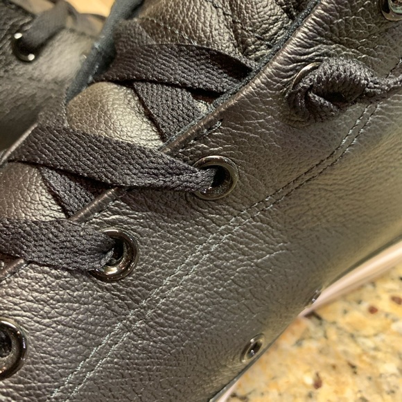 Converse Mens Black/White Size 11 - Picture 5 of 7